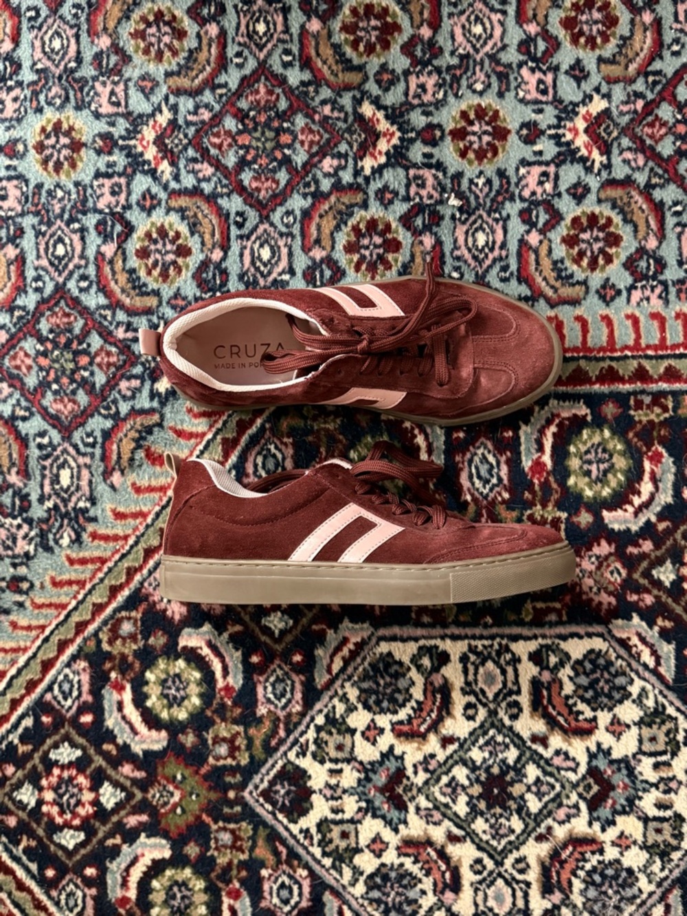 CRUZA Burgundy Suede Women's Sneakers with Pink Accent